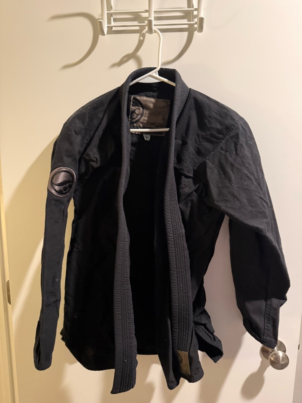 Black Men's Martial Arts Jacket with Subtle Patch